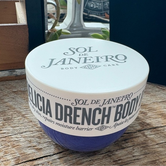 Sol de Janeiro Delicia Drench Body Butter, 5 oz. - Picture 2 of 3